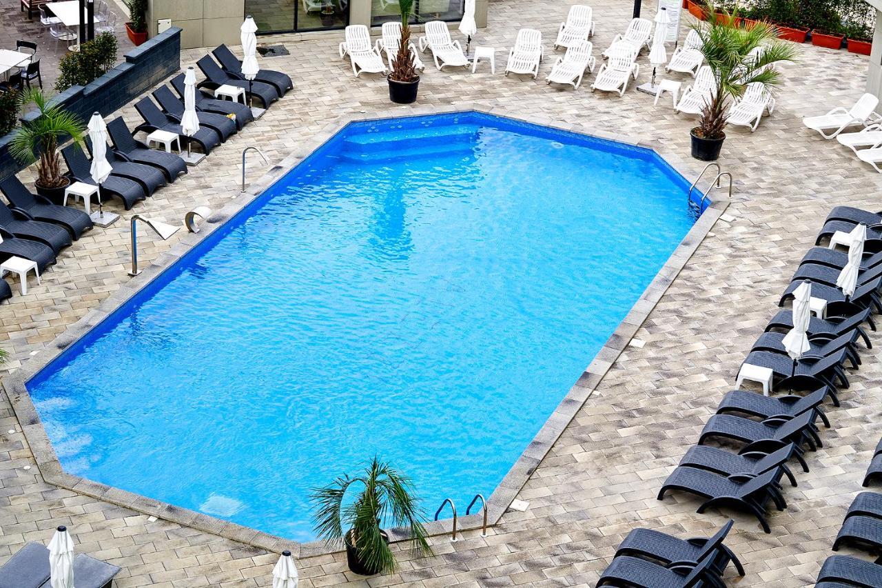 Sonnenstrand Apartment - Spa N Pool Beach Resort Mamaia Exterior photo